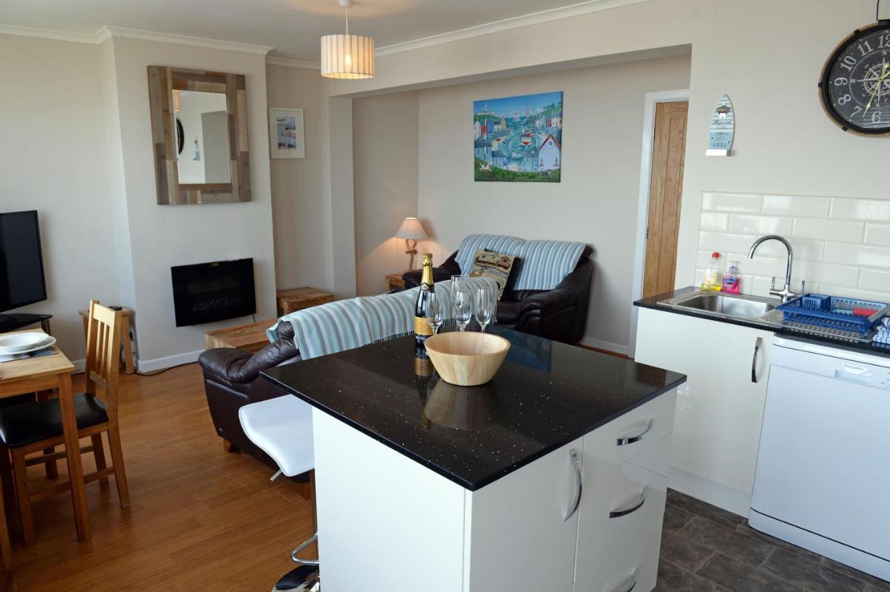Mermaid Apartment - Sea Front Apartment With Views Saundersfoot Kültér fotó