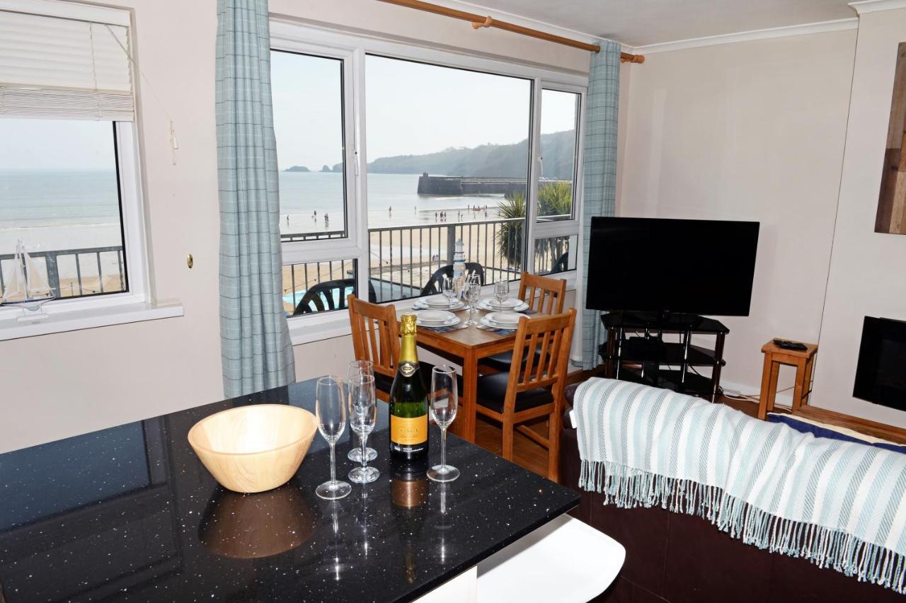 Mermaid Apartment - Sea Front Apartment With Views Saundersfoot Kültér fotó