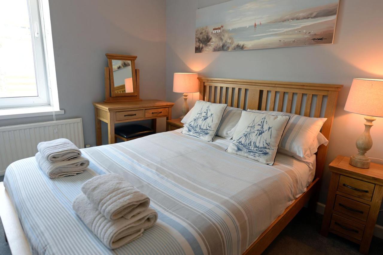 Mermaid Apartment - Sea Front Apartment With Views Saundersfoot Kültér fotó